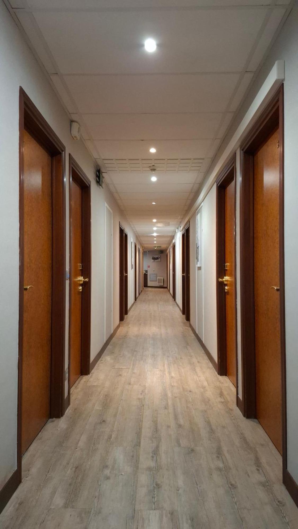 Hotel Garabel Plaisir Exterior foto
