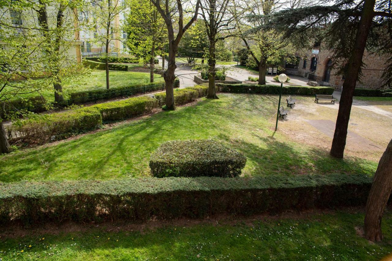Hotel Garabel Plaisir Exterior foto